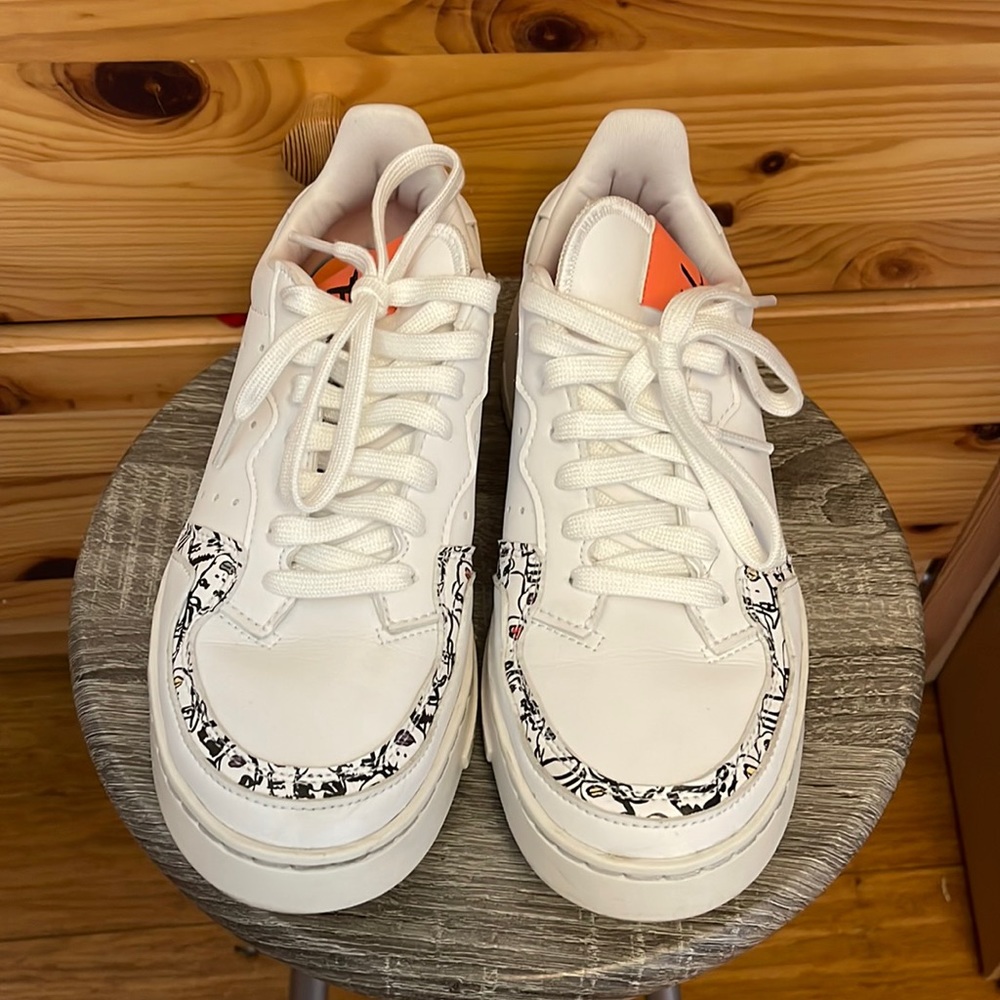 Gently worn - Adidas womens Fiorucci Supercourt ‘Semi Coral’